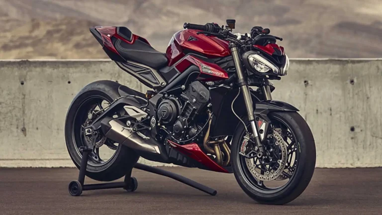 Triumph Street Triple RS Top Speed, Specs & Review