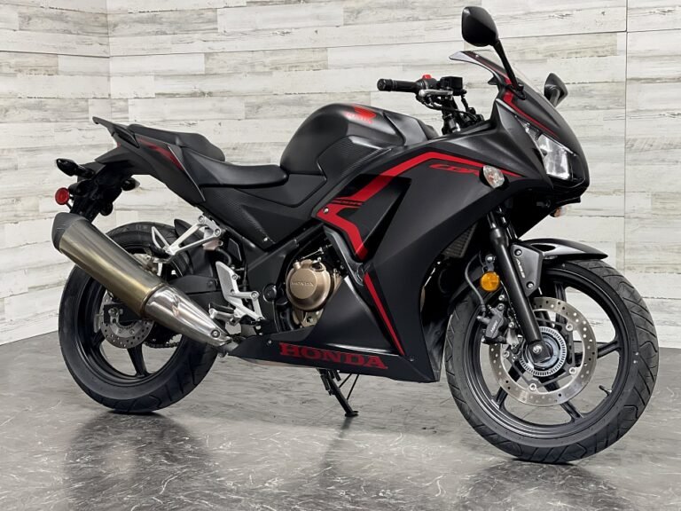 Honda CBR300R Specs, Top Speed & Review