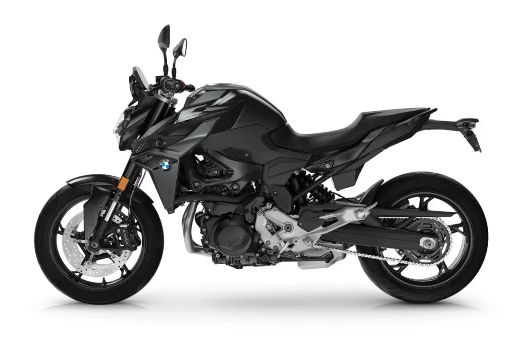 BMW F900R Specs, Top Speed & Review