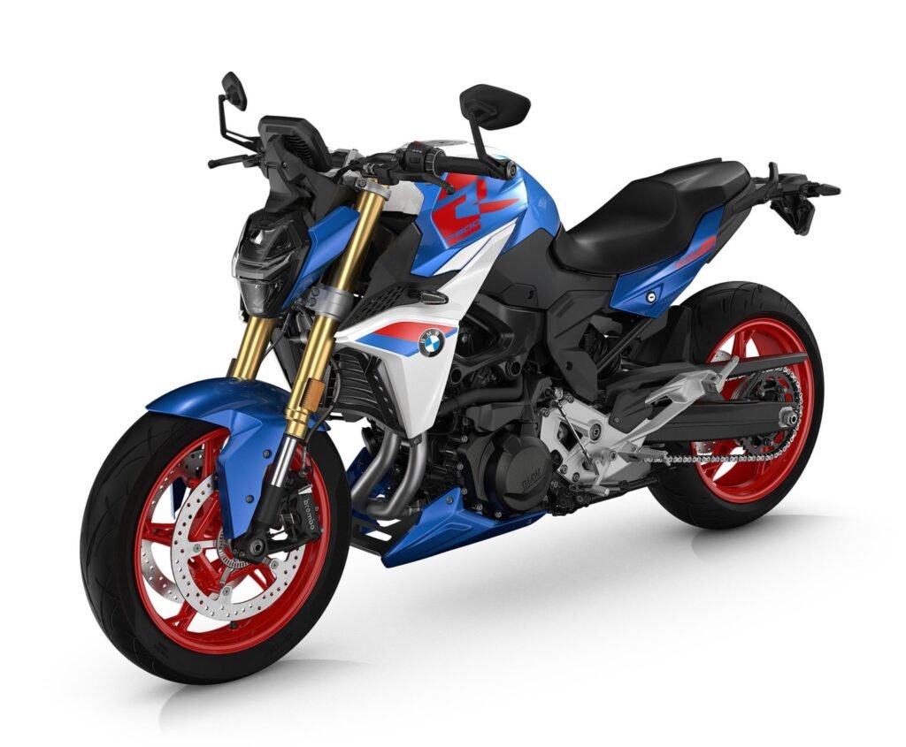 BMW F900R Specs, Top Speed & Review