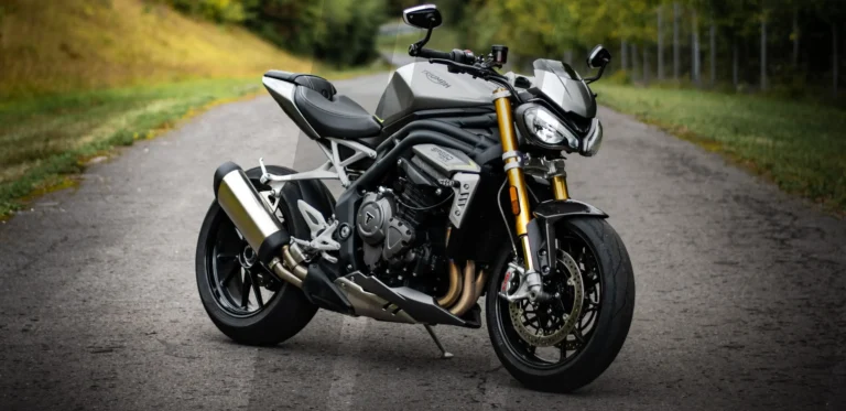 Triumph Speed Triple 1200 RS Top Speed, Specs & Review