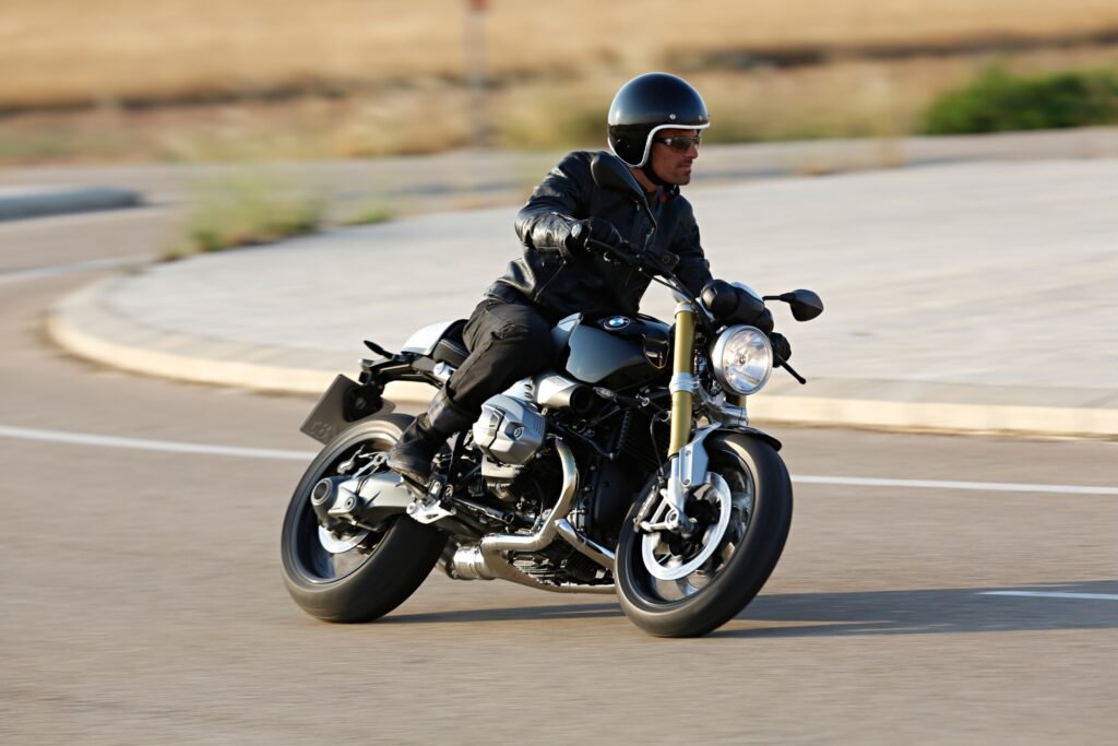 BMW R nineT Specs, Top Speed & Performance Review