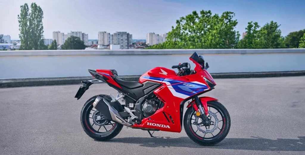 Honda CBR500R Specs