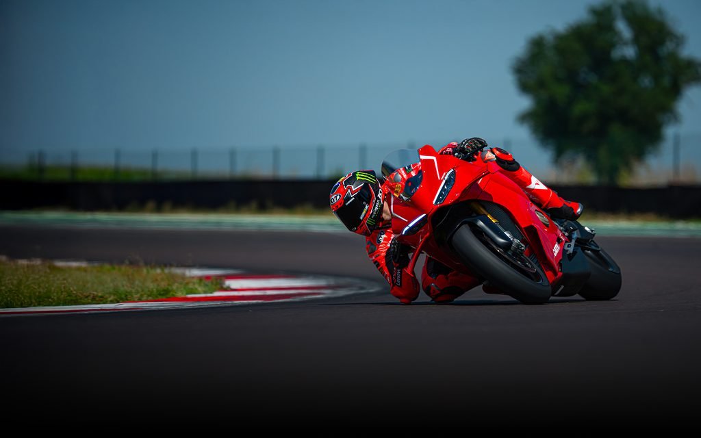 Ducati Panigale V4 R