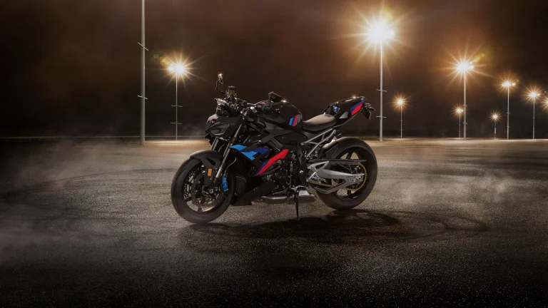 BMW M1000R