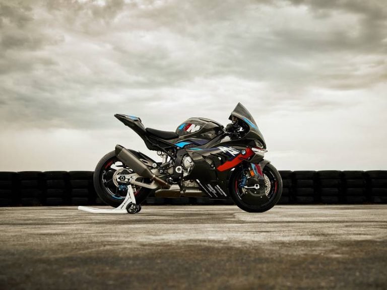 BMW M1000RR
